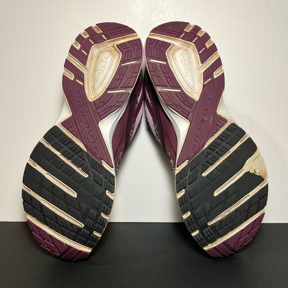 Womens BROOKS Launch 4 Beet Purple Running Shoes / Size 10.5 Medium - Picture 7 of 9